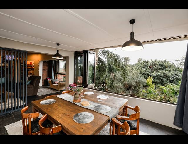 3 BEDROOM APARTMENT FOR SALE IN UMHLANGA RIDGE
